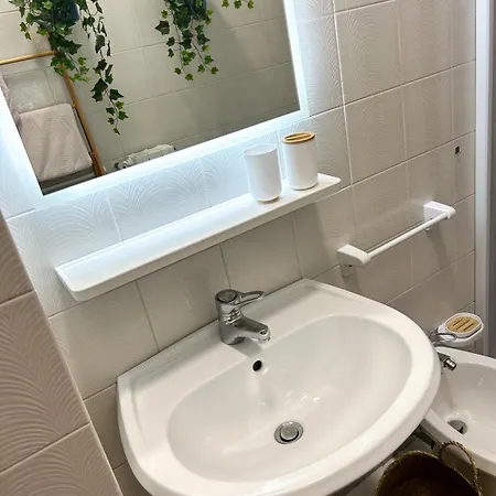 Cavaliere 4 - Sea Side Living *